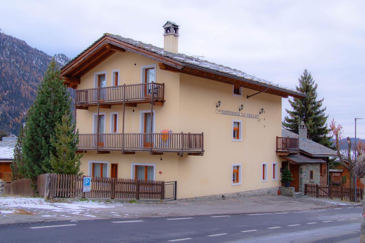 Family Apartments Le Chalet Champoluc Buitenkant foto