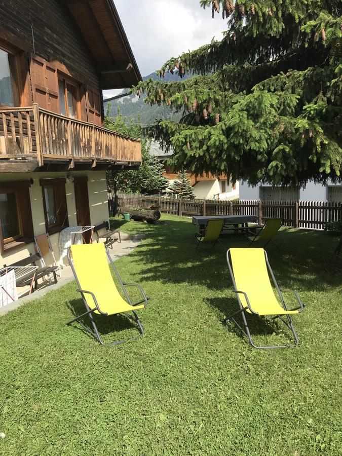 Family Apartments Le Chalet Champoluc Buitenkant foto